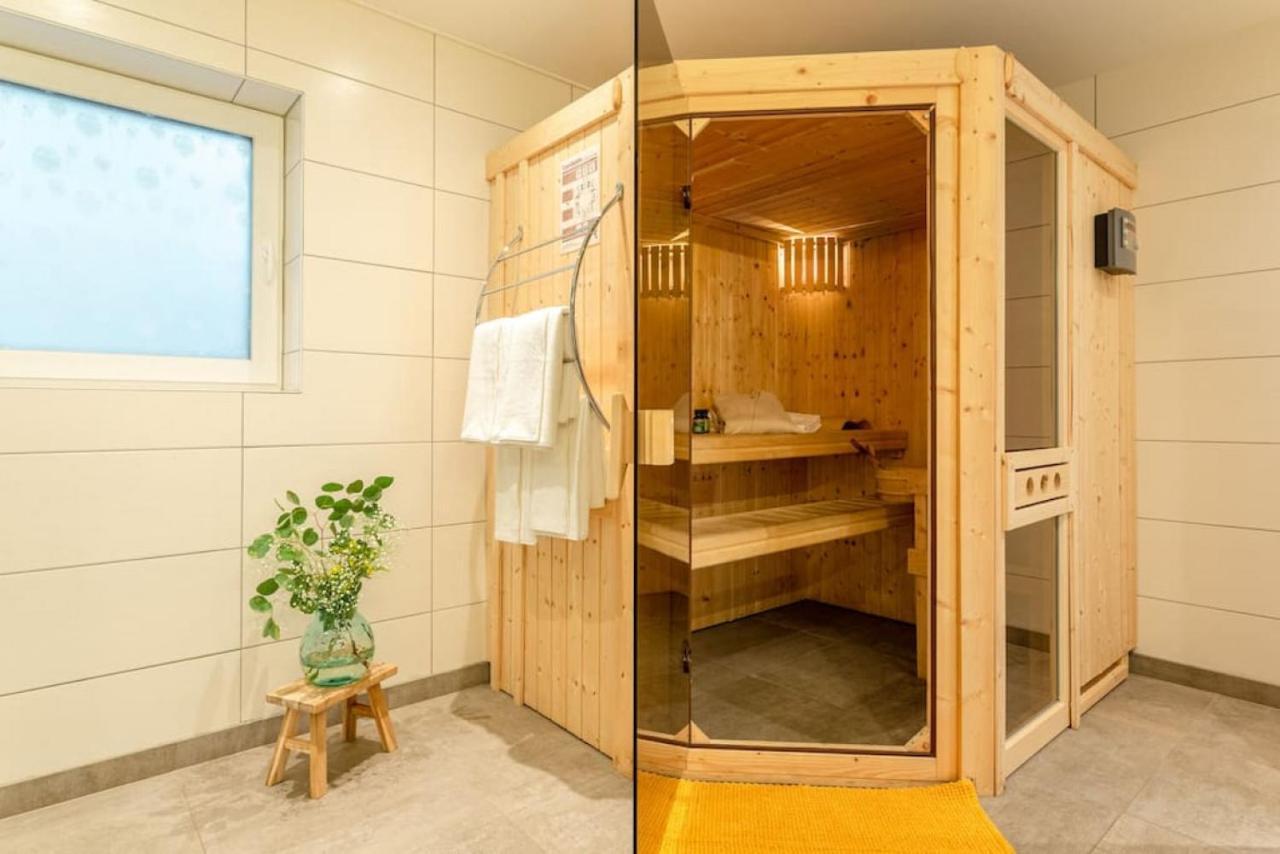 Spacious Home Sauna Hot Tub Pool Patio Bbq Hohenfels-Essingen Ngoại thất bức ảnh